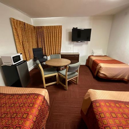 Kansan Motel Liberal Extérieur photo