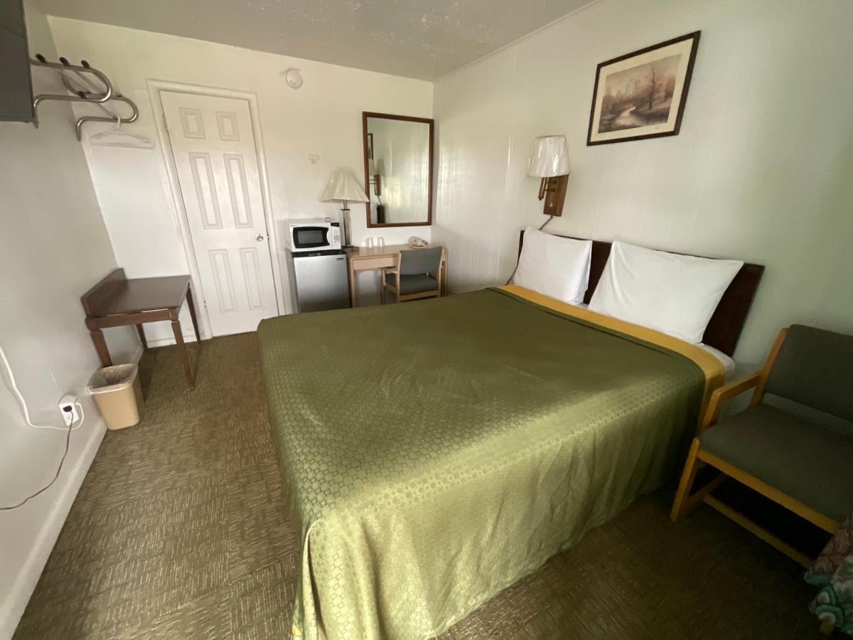Kansan Motel Liberal Extérieur photo